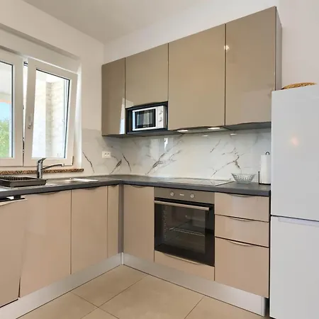 וילה House Mara